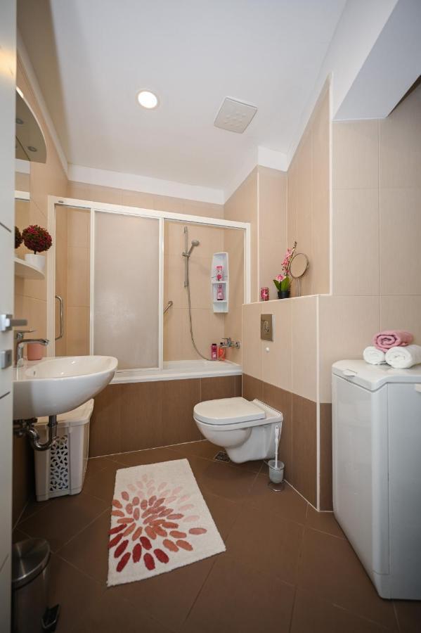 두브로브니크 Sea View Porto With Secured Private Parking 아파트 외부 사진